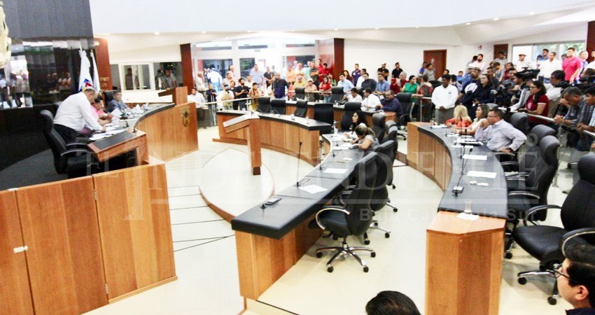Aprueba oposición veto operativo a Morena en un Congreso vacío Aprueba oposición veto operativo a Morena en un Congreso vacío