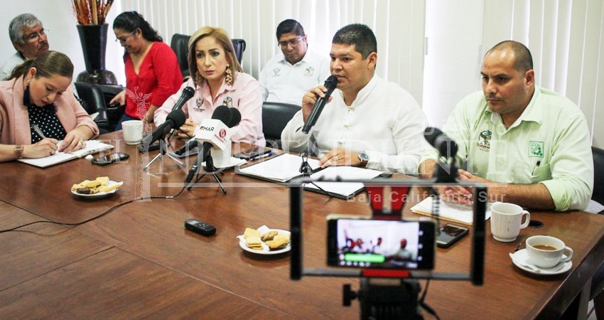 Denuncian a Armando Martínez por daño patrimonial por más de 6 millones de pesos Denuncian a Armando Martínez por daño patrimonial por más de 6 millones de pesos