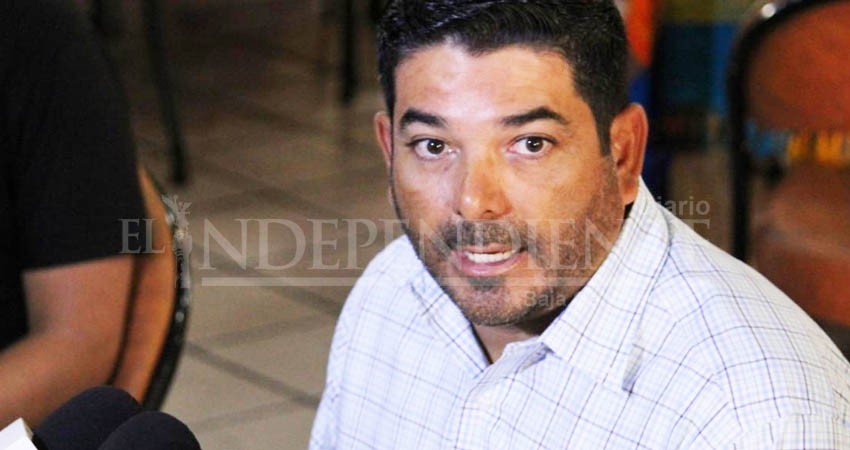 Responde exdirector OOMSAPAS y acusa a Rubén Muñoz de “simulación” Responde exdirector OOMSAPAS y acusa a Rubén Muñoz de “simulación”