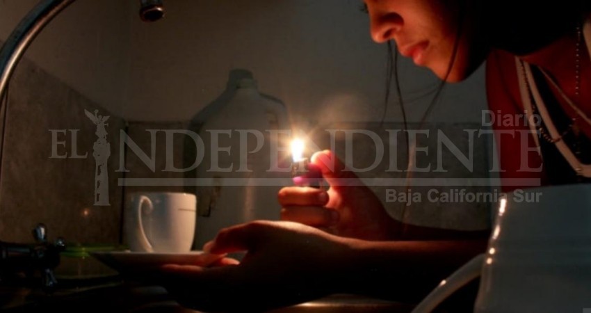 Apagones masivos de energía eléctrica por todo BCS y CFE brillando por su ausencia