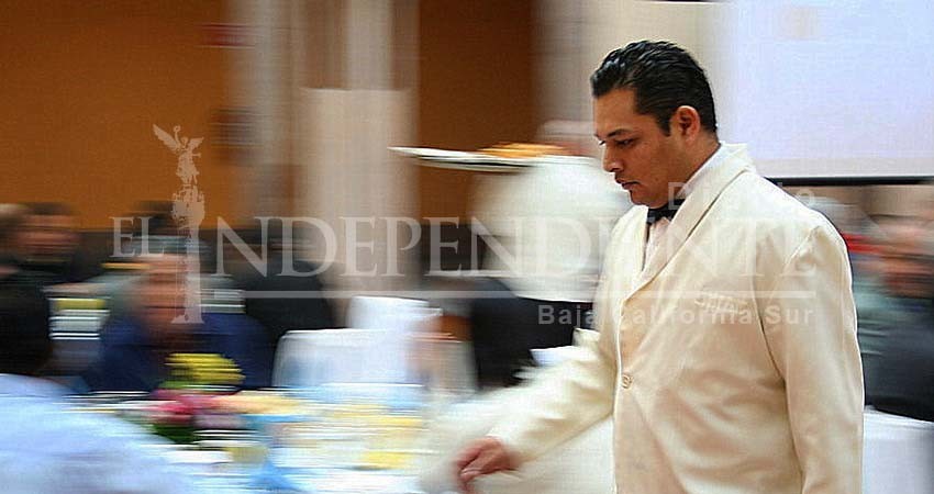 Ofrecerán cursos de hospitalidad a meseros sudcalifornianos