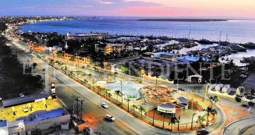 Invirtieron 10 mdp en la construcción del nuevo Parque BMX de La Paz Invirtieron 10 mdp en la construcción del nuevo Parque BMX de La Paz