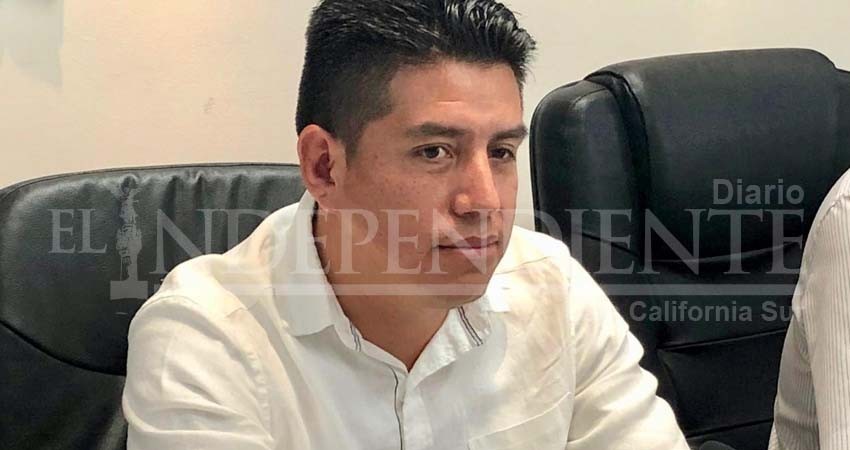 El Capitán de Corbeta Armando Váldez, nuevo director de la Policía de La Paz El Capitán de Corbeta Armando Váldez, nuevo director de la Policía de La Paz