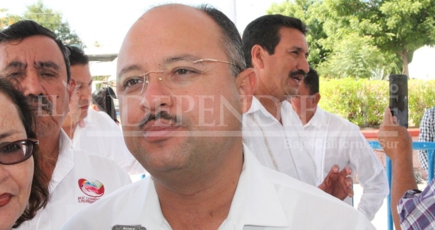 Solicitó Walter Valenzuela licencia para separarse del cargo como alcalde Solicitó Walter Valenzuela licencia para separarse del cargo como alcalde