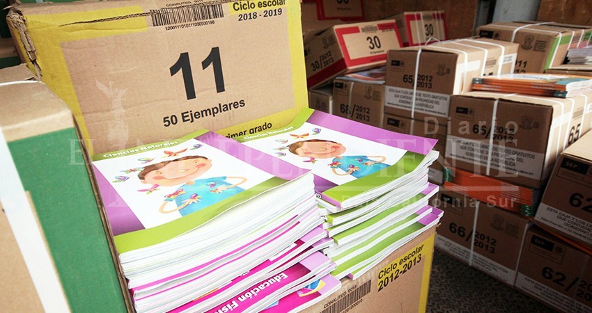 En aviones de las fuerzas armadas, llegarán a BCS 40 toneladas de libros de texto En aviones de las fuerzas armadas, llegarán a BCS 40 toneladas de libros de texto