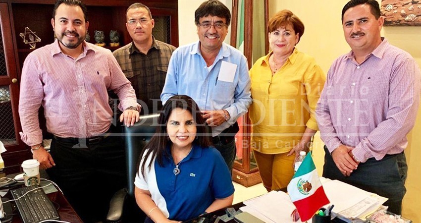 “Presume” alcaldesa buena relación y trabajo en equipo con la Delegación de CSL “Presume” alcaldesa buena relación y trabajo en equipo con la Delegación de CSL