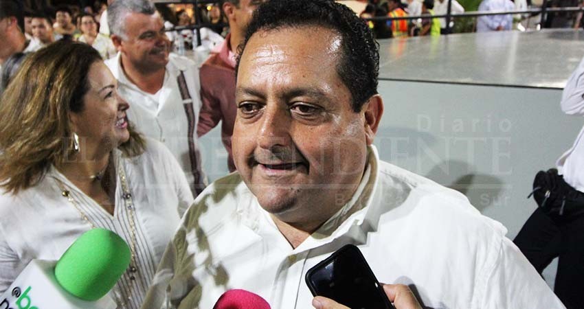 Conoce gobernador ley indígena, no puede deslindarse: Petra Juárez Conoce gobernador ley indígena, no puede deslindarse: Petra Juárez