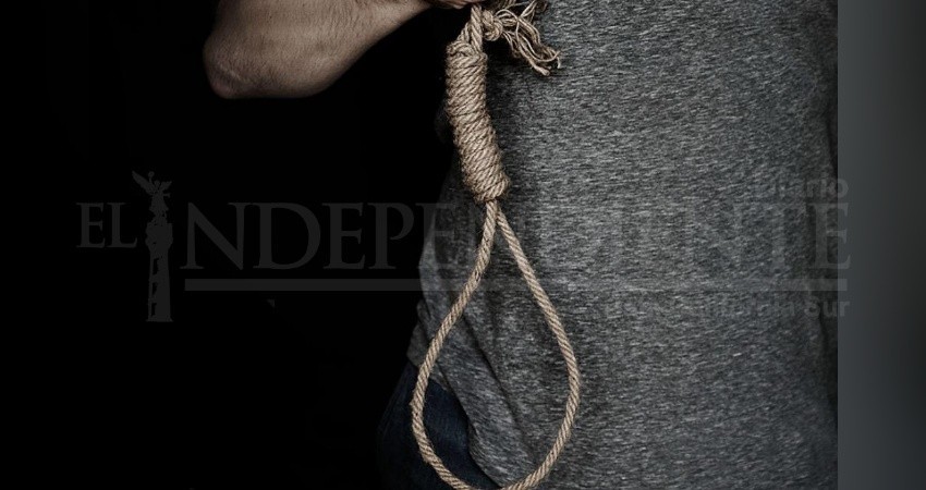 Se suicidó; la víctima tenía 30 años de edad Se suicidó; la víctima tenía 30 años de edad
