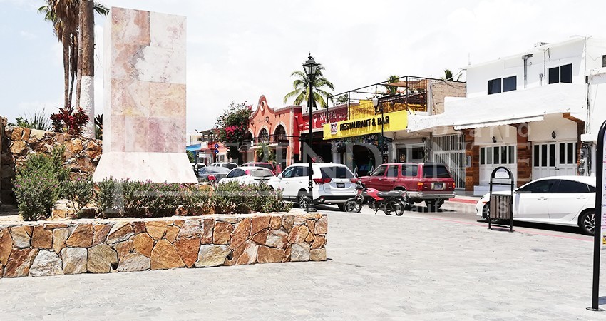 No ha entregado Gobierno de BCS remodelación de Plaza “Amelia Wilkes” de CSL No ha entregado Gobierno de BCS remodelación de Plaza “Amelia Wilkes” de CSL