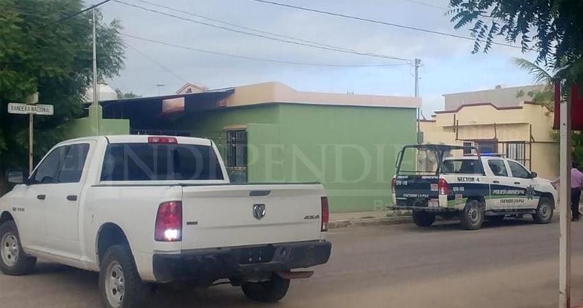 Aparece una mujer colgada en la colonia Diana Laura Aparece una mujer colgada en la colonia Diana Laura