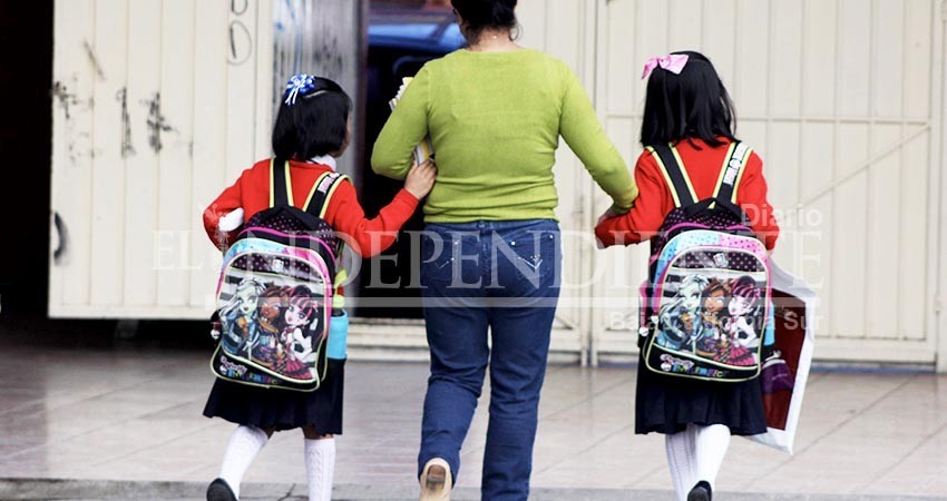 Iniciado el ciclo escolar, 500 niños permanecen sin espacios para estudiar en BCS Iniciado el ciclo escolar, 500 niños permanecen sin espacios para estudiar en BCS
