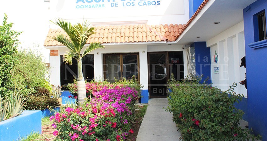 Hartos sanluqueños por falta de agua proponen no pagar por el servicio