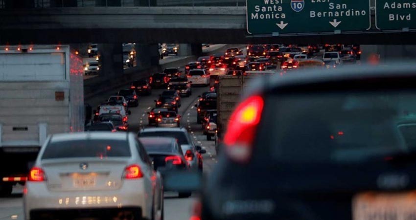 Revoca Trump autoridad de California sobre emisiones de autos Revoca Trump autoridad de California sobre emisiones de autos