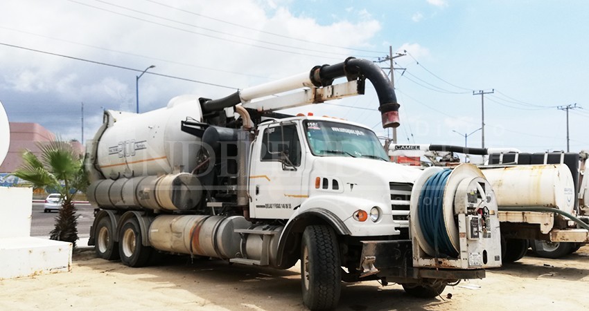 Lluvias tienen en jaque sistemas de drenaje y alcantarillado en CSL