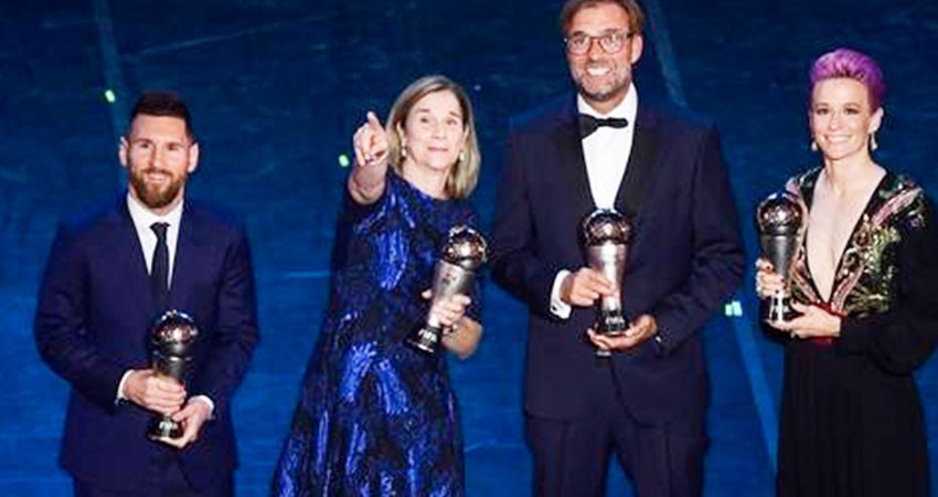 Recibe Lionel Messi el premio de la FIFA al mejor futbolista del año Recibe Lionel Messi el premio de la FIFA al mejor futbolista del año