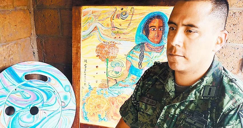A través de la pintura, militar enaltece la cultura oaxaqueña