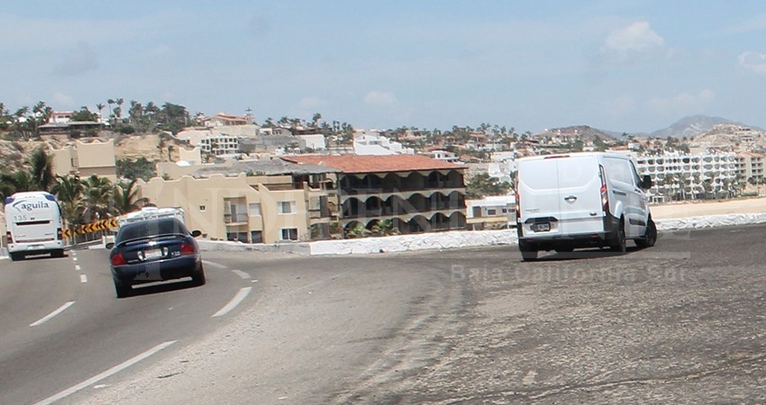 Proyectan obras de protección para reducir accidentes en mirador de Costa Azul Proyectan obras de protección para reducir accidentes en mirador de Costa Azul