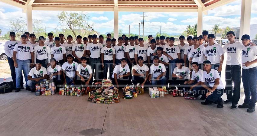 Con apoyo de Sedena y Semar, Banco Estatal de Alimentos recauda 1.5 toneladas de ayuda Con apoyo de Sedena y Semar, Banco Estatal de Alimentos recauda 1.5 toneladas de ayuda