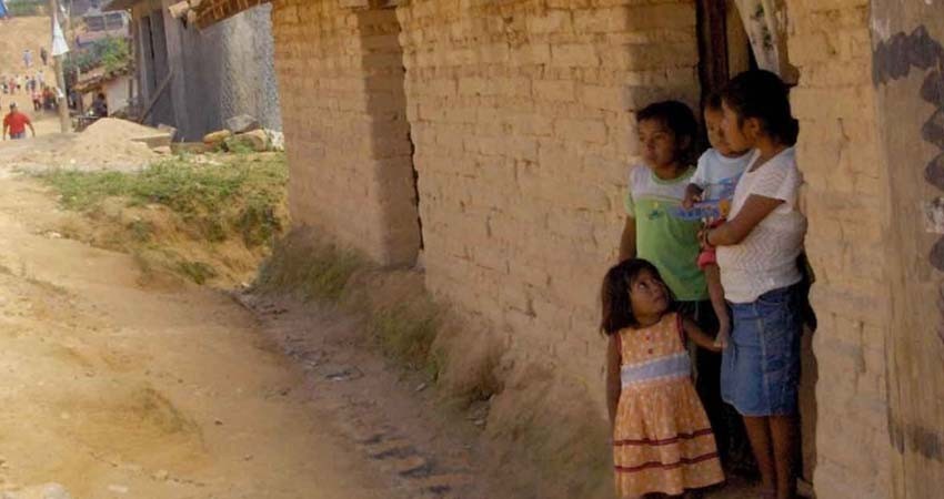 Uno de cada tres niños pequeños está desnutrido o con sobrepeso: UNICEF Uno de cada tres niños pequeños está desnutrido o con sobrepeso: UNICEF