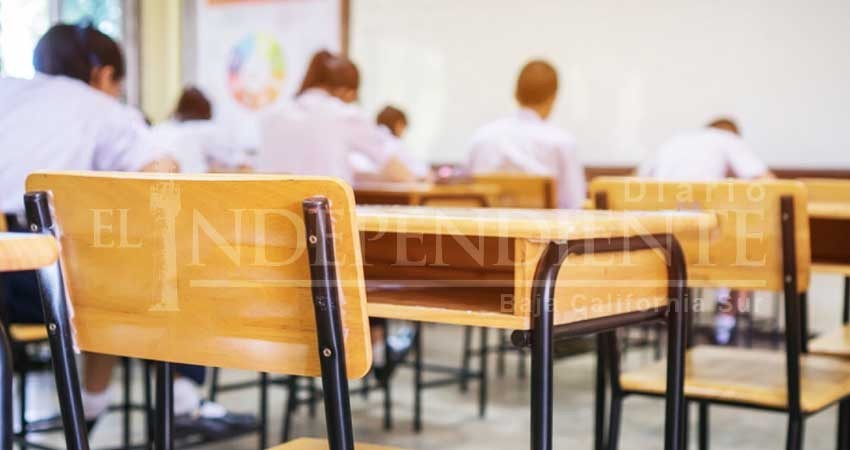 A 2 meses de iniciar clases, en BCS 1200 estudiantes siguen en “espera” de una escuela A 2 meses de iniciar clases, en BCS 1200 estudiantes siguen en “espera” de una escuela