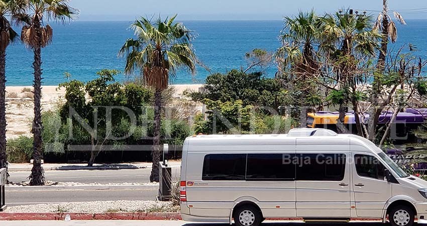 Turistas de Los Cabos afectados por la movilidad