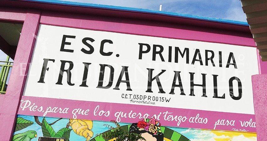 Persiste molestia en padres de familia por cancelación de escuelas de tiempo completo en Los Cabos Persiste molestia en padres de familia por cancelación de escuelas de tiempo completo en Los Cabos