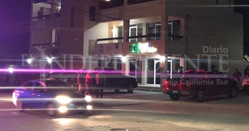 Asaltan con arma de fuego y cuchillo a esposa del Delegado Oscar Leggs Asaltan con arma de fuego y cuchillo a esposa del Delegado Oscar Leggs