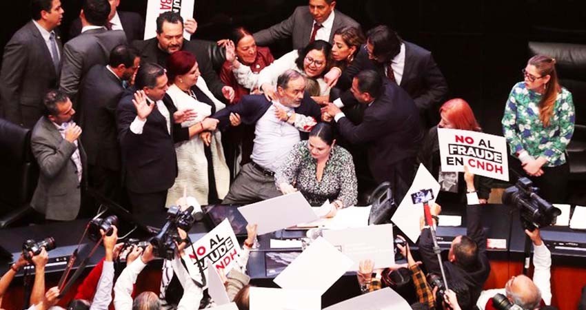 Pide López Obrador calma a la oposición sobre el tema de la nueva titular de la CNDH Pide López Obrador calma a la oposición sobre el tema de la nueva titular de la CNDH