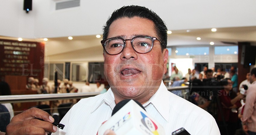 Gobierno propone “concientizar” a extranjeros para que paguen aprovechamiento al turista Gobierno propone “concientizar” a extranjeros para que paguen aprovechamiento al turista