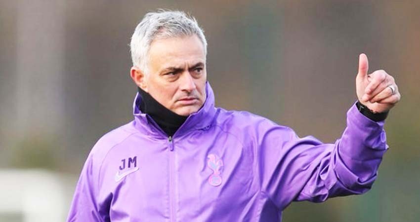 “Soy más fuerte” y "suficientemente humilde", dice Mourinho “Soy más fuerte” y "suficientemente humilde", dice Mourinho
