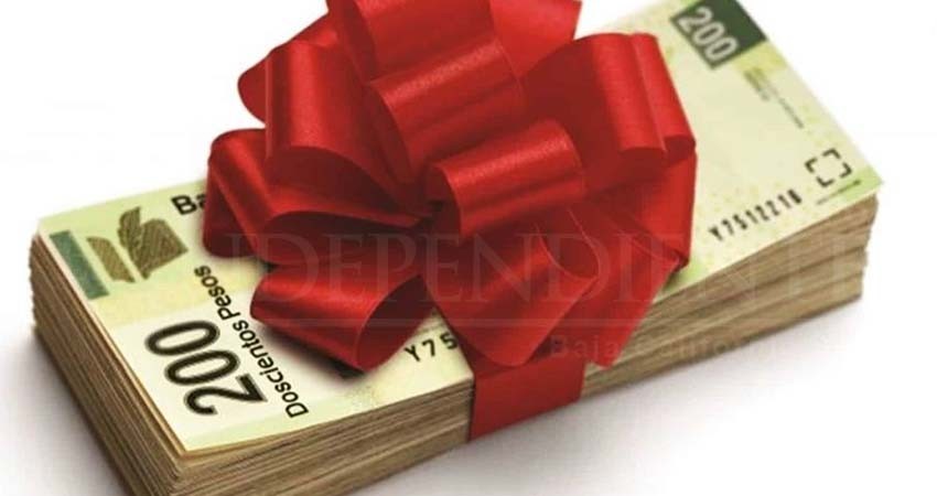 Antes del 20 de diciembre los patrones deberán pagar aguinaldo Antes del 20 de diciembre los patrones deberán pagar aguinaldo