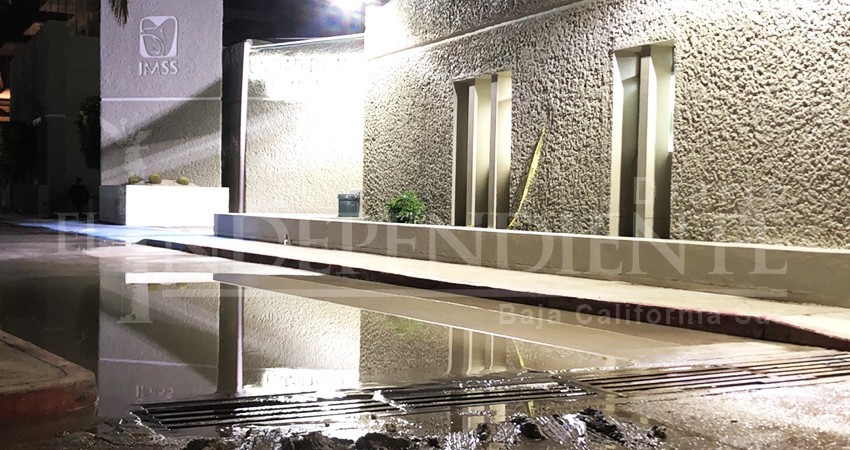 Concluye limpieza del IMSS del Centro de SJC tras inundación por la lluvia Concluye limpieza del IMSS del Centro de SJC tras inundación por la lluvia