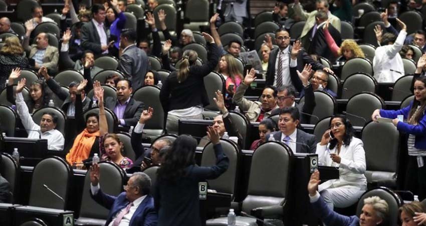 Revocación de mandato y consulta popular ya son ley Revocación de mandato y consulta popular ya son ley
