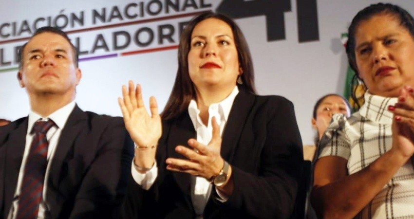 Eligen a Milena Quiroga como vicepresidenta regional de la Asociación Nacional de Legisladores Constituyentes de la 4T Eligen a Milena Quiroga como vicepresidenta regional de la Asociación Nacional de Legisladores Constituyentes de la 4T