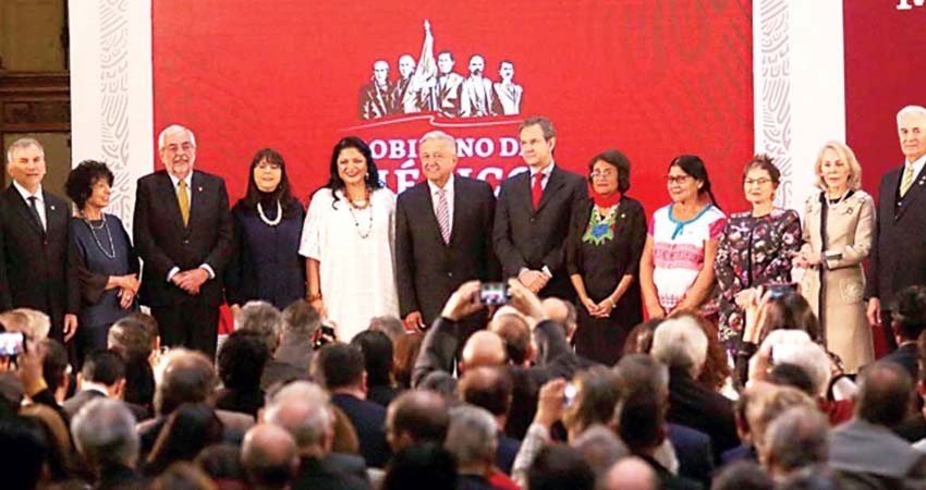 Lamentan incertidumbre cultural en Premios Nacionales Lamentan incertidumbre cultural en Premios Nacionales