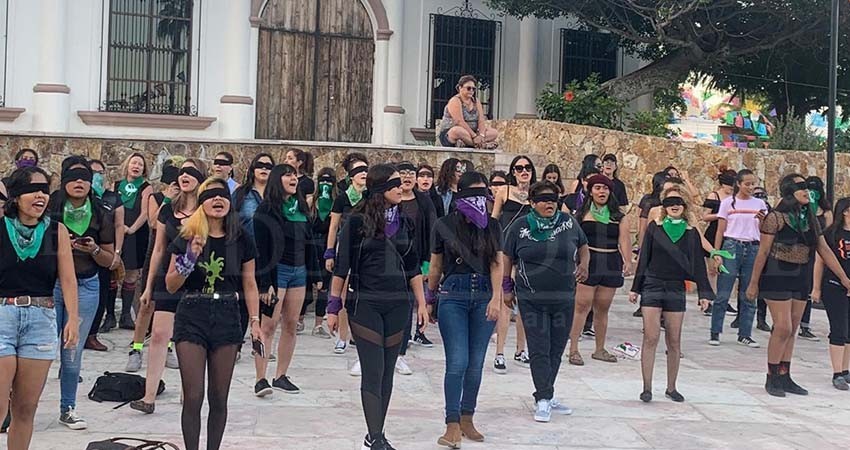 El patriarcado no solo se va a caer, lo vamos a tirar”, aseguran mujeres de Los Cabos El patriarcado no solo se va a caer, lo vamos a tirar”, aseguran mujeres de Los Cabos