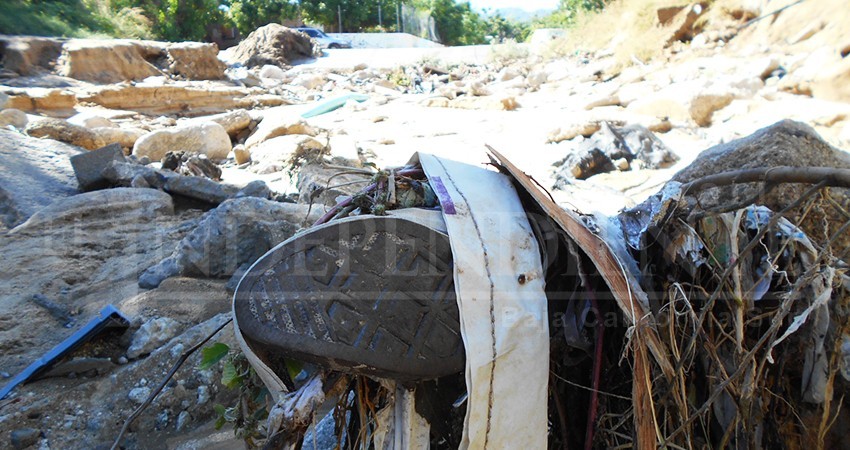 Tras afectaciones por lluvias, aún falta por rehabilitar un 35% de calles en Los Cabos Tras afectaciones por lluvias, aún falta por rehabilitar un 35% de calles en Los Cabos