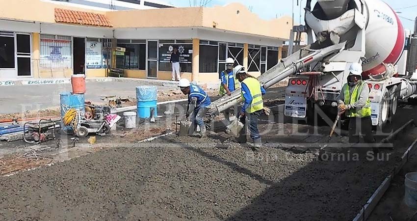 Los 11 MDP devueltos de nuestra paga se invertirán en obras públicas: Milena Quiroga Los 11 MDP devueltos de nuestra paga se invertirán en obras públicas: Milena Quiroga