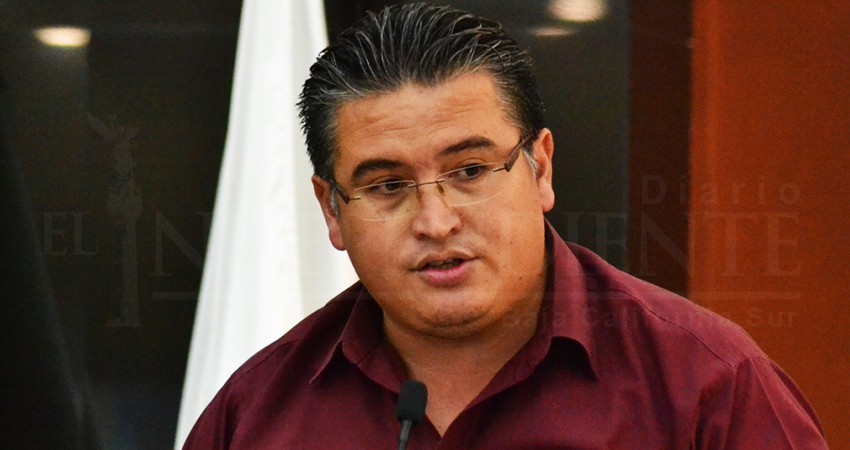 Hay que reducir “gastos superfluos” para tener un mejor futuro, opina diputado Hay que reducir “gastos superfluos” para tener un mejor futuro, opina diputado