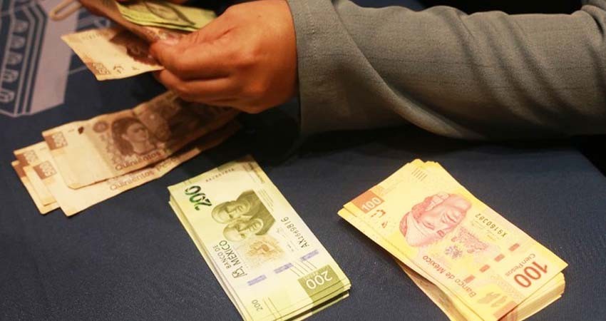 Posponen discusión para la regulación de comisiones bancarias Posponen discusión para la regulación de comisiones bancarias