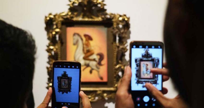 Colocan cédula 'inadecuada' a obra de Zapata desnudo Colocan cédula 'inadecuada' a obra de Zapata desnudo