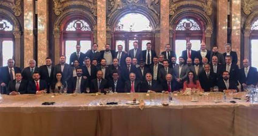 AMLO descarta unión de ligas de beisbol por decreto presidencial AMLO descarta unión de ligas de beisbol por decreto presidencial