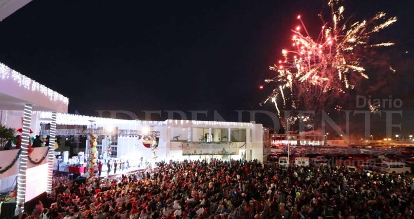 Lleno total y con gran ánimo se vivió el Festival Navideño del Ayuntamiento de La Paz Lleno total y con gran ánimo se vivió el Festival Navideño del Ayuntamiento de La Paz