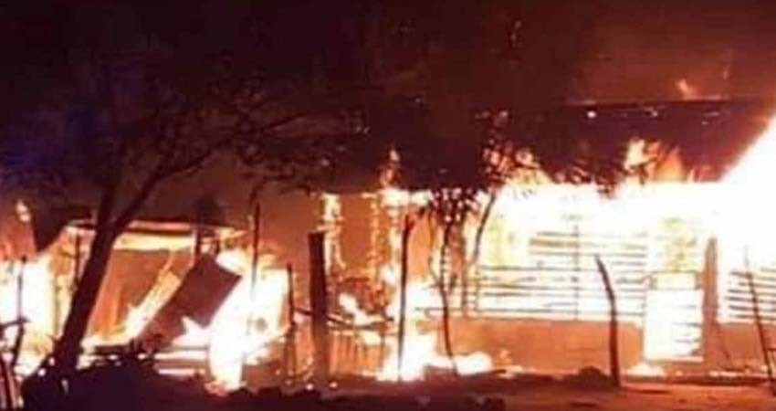 Muere niño al incendiarse su casa, su mamá salió por medicinas Muere niño al incendiarse su casa, su mamá salió por medicinas