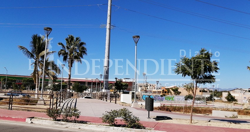 Robo de cableado dejó sin alumbrado público el Parque Integral Constituyentes de CSL