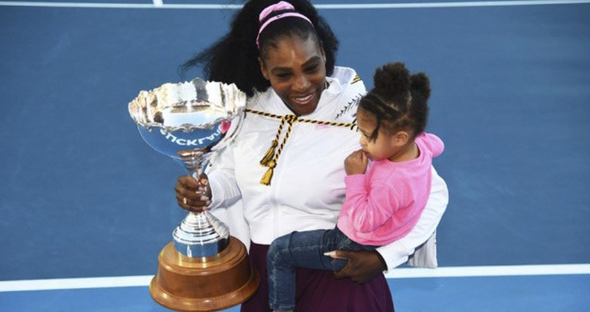 Serena Williams se corona en Auckland; su primer título en tres años Serena Williams se corona en Auckland; su primer título en tres años