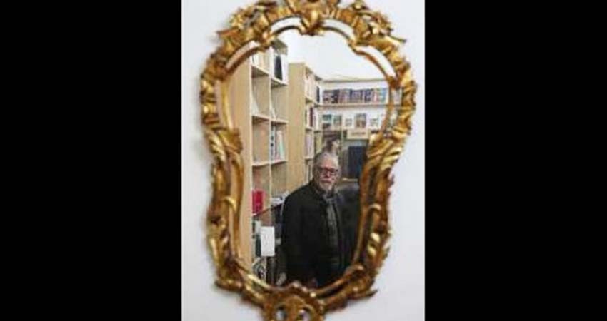 El poeta David Huerta atestigua ‘‘la mala facha de la realidad’’ El poeta David Huerta atestigua ‘‘la mala facha de la realidad’’