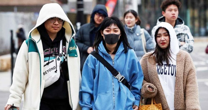 Sube a 212 muertos por coronavirus en China; hay casi 9 mil casos Sube a 212 muertos por coronavirus en China; hay casi 9 mil casos