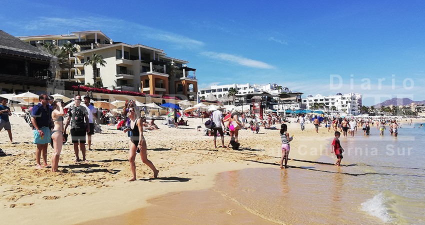Crece flujo de turistas norteamericanos a Los Cabos