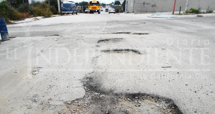 Tras recientes lluvias aumentaron los baches en Los Cabos